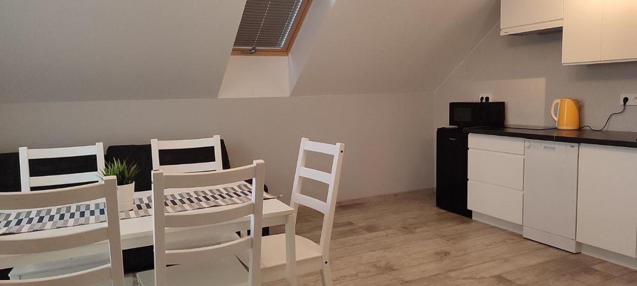 Apartamenty Wilga Z Calorocznym Jacuzzi I Letnim Basenem Eksteriør billede