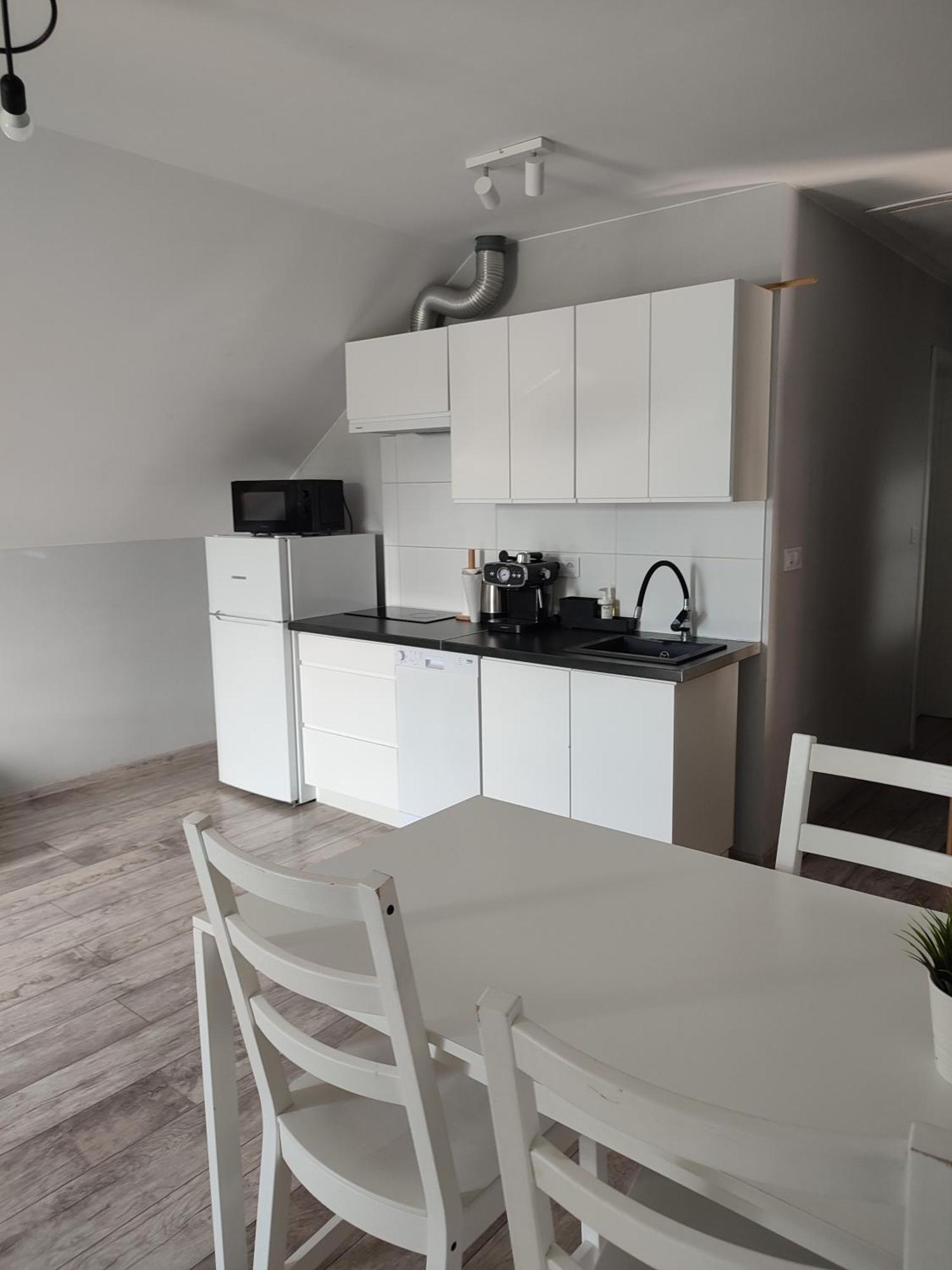 Apartamenty Wilga Z Calorocznym Jacuzzi I Letnim Basenem Eksteriør billede